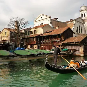 Renato House , Venise Italie